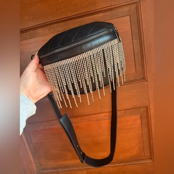 Pink Lily Black Quilted Rhinestone Fringe Belt Bag ✨ - Picture 3 of 8